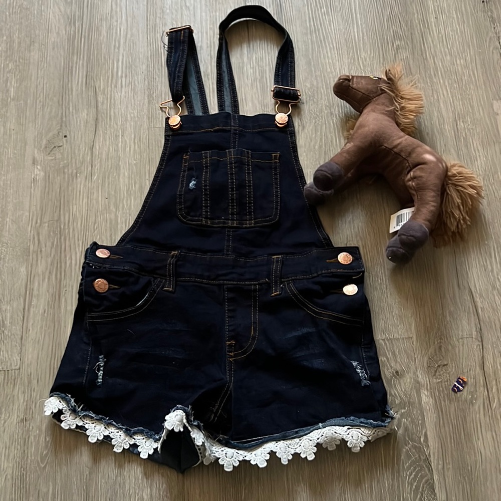 Never used girls lace trimmed overall shorts